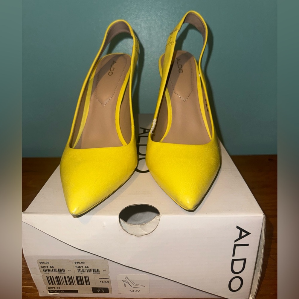 Aldo Yellow Pointed-Toe Slingback Heels